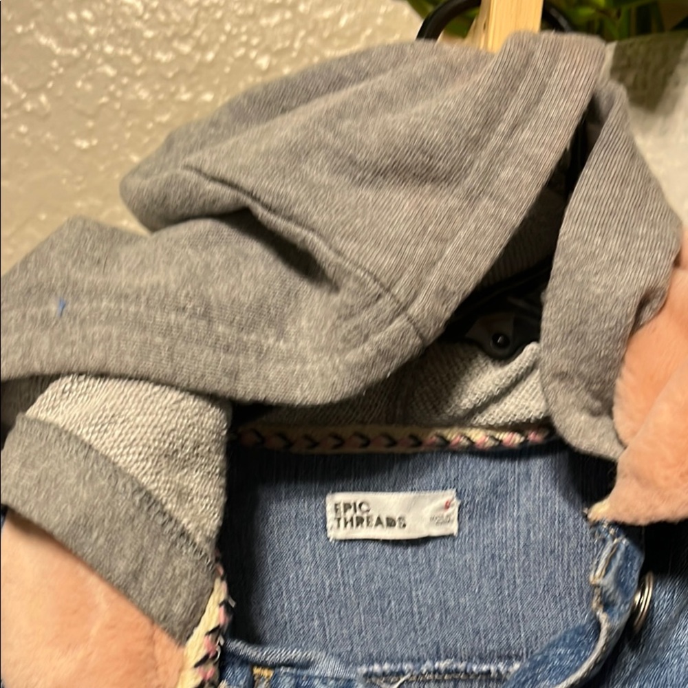 Gray and Pink Epic Threads Hoodie